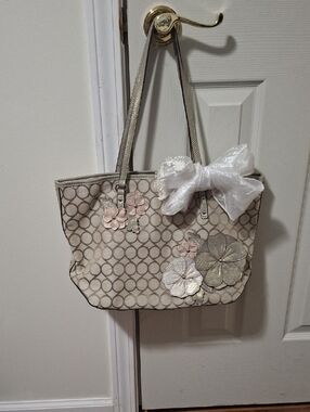 Nine West Beige Floral Appliqué Tote with Sheer Bow